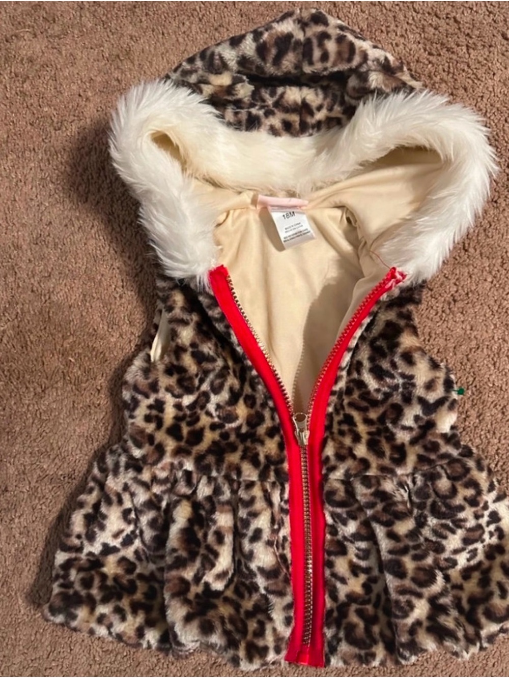 Girls Hooded Vest with Leopard Print - Picture 2 of 5